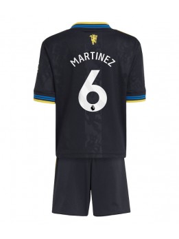 Manchester United Lisandro Martinez #6 Replika Tredje Kläder Barn 2025-26 Kortärmad (+ byxor)